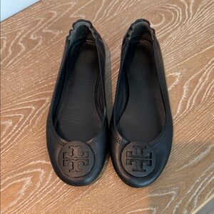 Tory Burch Black Leather Flats with Logo